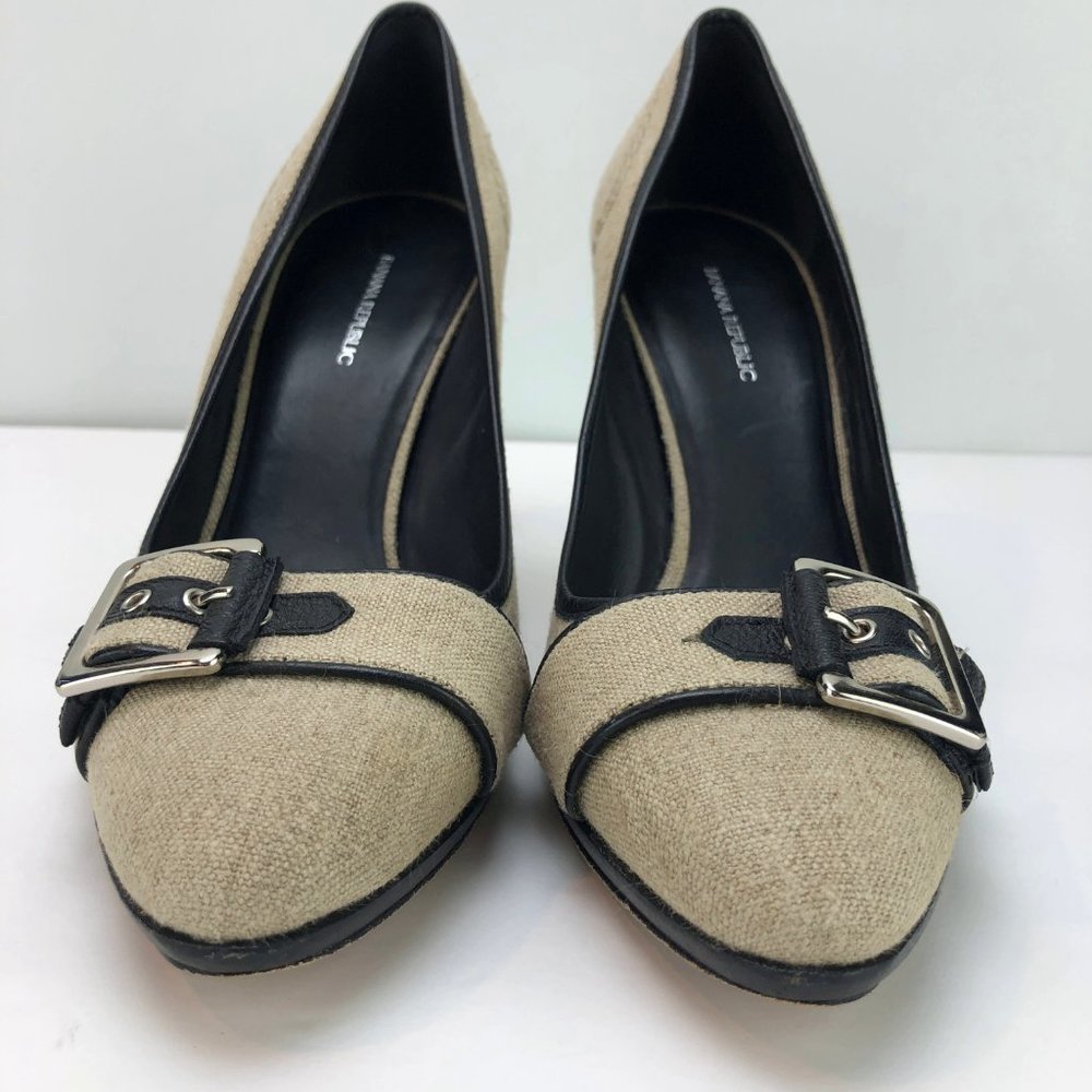 BANANA REPUBLIC neutral pump black leather trim - SZ 7.5 - Picture 3 of 11